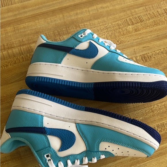 Nike Air Force 1 LV8 Light blue size 6.5 men’s / women’s size 8 - Picture 2 of 7